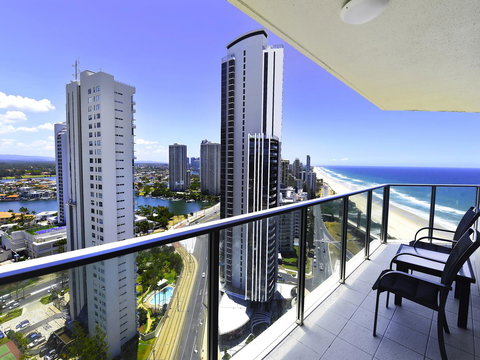 Surf 150 - Hotel Gold Coast 16