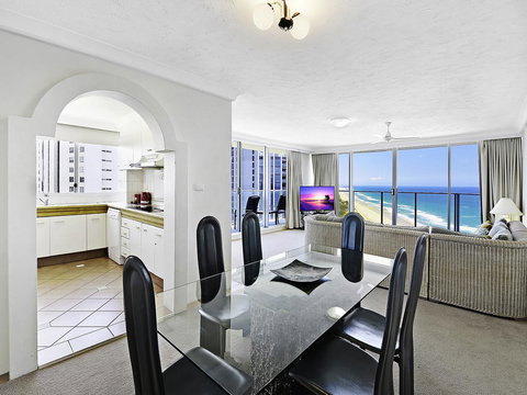 Surf 150 - Hotel Gold Coast 11