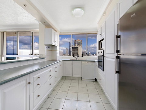 Surf 150 - Hotel Gold Coast 14