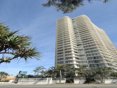 Surf 150 - Hotel Gold Coast 3