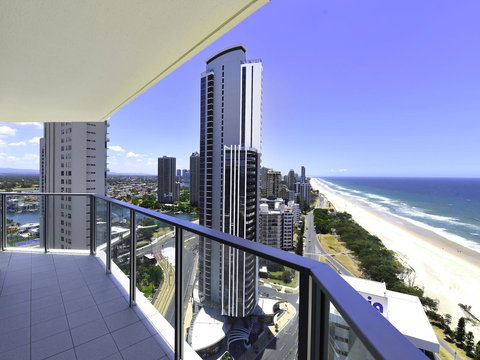 Surf 150 - Hotel Gold Coast 34