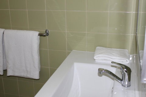 Arcadia Village Motel - Hotel Gold Coast 13