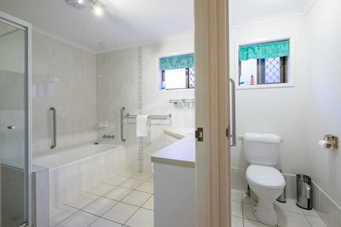 Keith\'s Place, 1 Of The 3 Most Popular Units On Bribie - Hotel Gold Coast 17