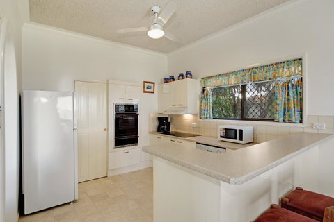 Keith\'s Place, 1 Of The 3 Most Popular Units On Bribie - Hotel Gold Coast 15