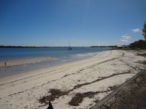 Keith's Sister - Hotel Gold Coast 36