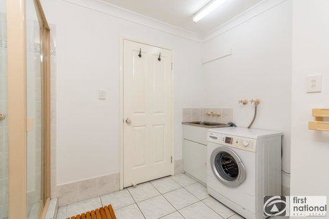 Immaculate Spacious Second Floor Unit Overlooking Pristine Parklands - Hotel Gold Coast 5