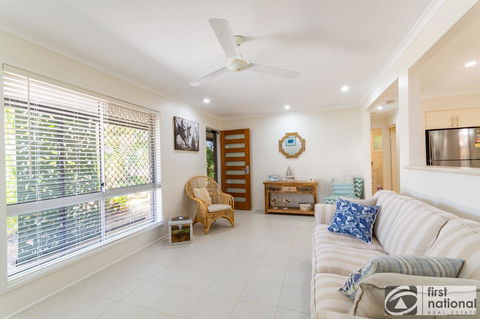 Kokomo, Thats Where We Want To Go - Bellara - Hotel Gold Coast 4