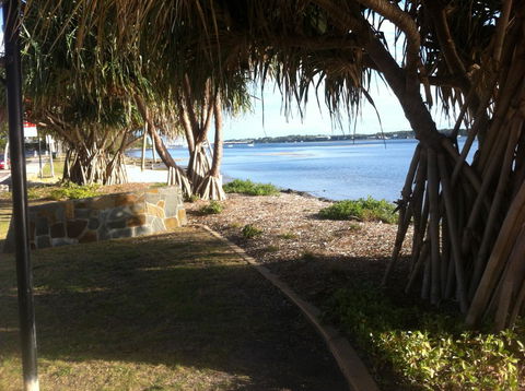 Sue's Place - Hotel Gold Coast 9