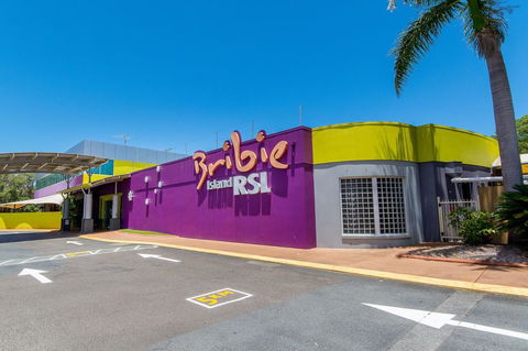 Fishing And Swimming At Your Doorstep - Sylvan Beach Esp, Bellara - Hotel Gold Coast 16