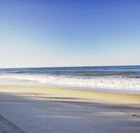 Crystal Waters on The Beach - Hotel Gold Coast