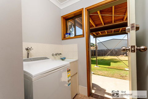 Family Holiday Haven On Boronia 100m To Beach - Hotel Gold Coast 4