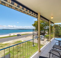 Water Views - Top Floor -Clearview Apartments South Esp Bongaree - Hotel Gold Coast
