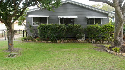 Amity Beach House - Hotel Gold Coast 0