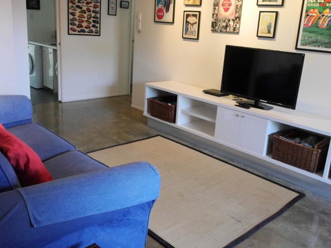 A AAA C-SHACK - Hotel Gold Coast 12