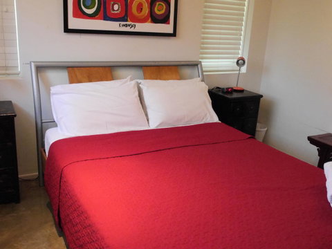 A AAA C-SHACK - Hotel Gold Coast 17