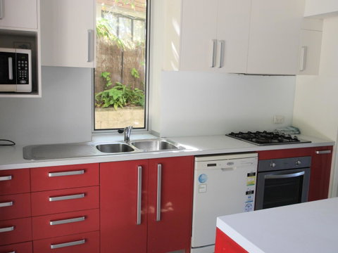 A AAA C-SHACK - Hotel Gold Coast 11