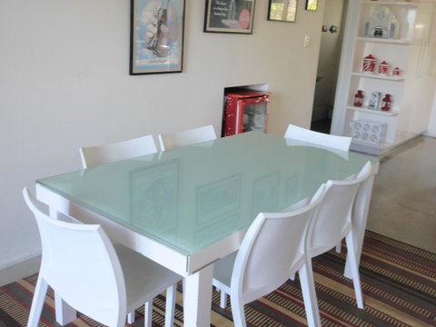 A AAA C-SHACK - Hotel Gold Coast 7
