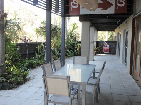 A AAA C-SHACK - Hotel Gold Coast 4