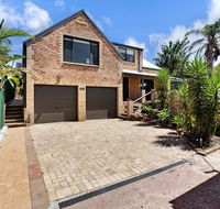 'Salt Wood' Cabin style retreat - Hotel Gold Coast