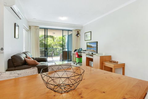 1 Bedroom - Private Managed Resort Pool And Beach - Alex - Hotel Gold Coast 3