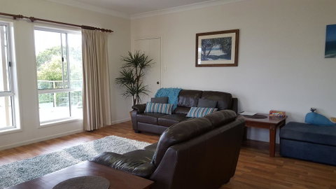 100 Cooloola Drive - Hotel Gold Coast 3