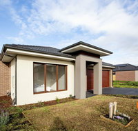 109 Cozy Cranbourne Family House 5Bed2Bath2Parking - Hotel Gold Coast