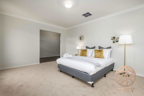 119, Breath Of The Forest In The Heart Of Clyde - Hotel Gold Coast 2