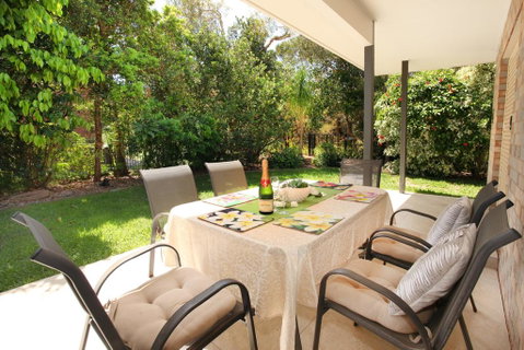 15 Joanne Street, Marcoola - Hotel Gold Coast 2