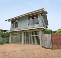 18 Northbeach Place Mudjimba Beach - Pet Friendly Linen Included WIFI - Hotel Gold Coast