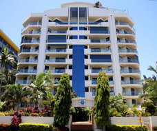 Book Cairns Accommodation Hotel Gold Coast Hotel Gold Coast