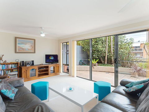 2 'Peninsula Waters' - Three Bedroom Unit With Spacious Private Courtyard & WIFI - Hotel Gold Coast 3