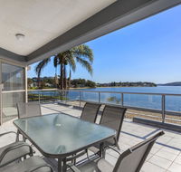 2 The Shores Soldiers Point - Waterfront - Uninterrupted Water Views INCLUDING ALL LINEN  TOWELS Free Wi-Fi - Hotel Gold Coast