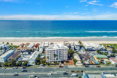 Beach Palms Holiday Apartments - Hotel Gold Coast 1