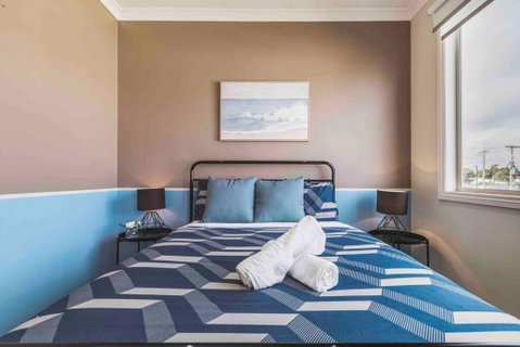 Coastal Escape, Townhouse Steps From The Sea - Hotel Gold Coast 3