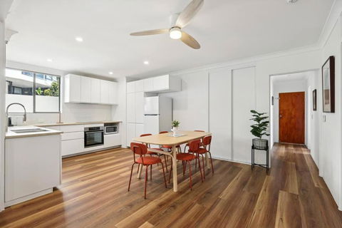 Coastal Hideaway On Palm Beach - Hotel Gold Coast 1