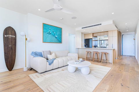 Coastal Modern Paradise - Hotel Gold Coast 4