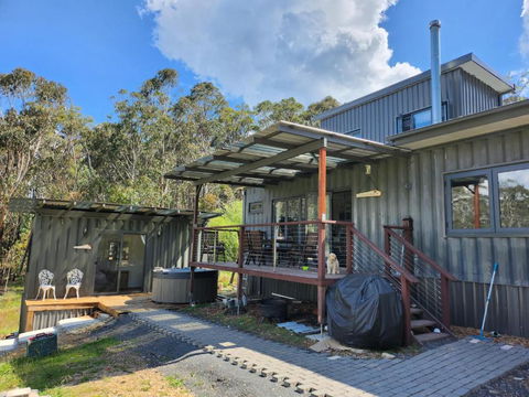 Delightful Container House With Views - Hotel Gold Coast 1