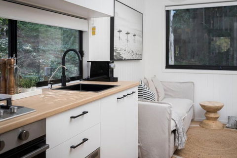 Dark Moon Tiny - Hotel Gold Coast 3