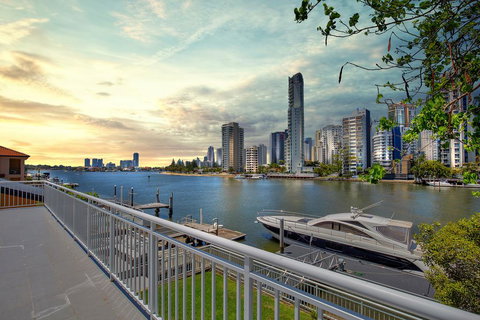 29 Stanhill Drive - Hotel Gold Coast 0