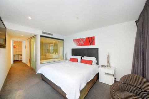 3 Bedroom Ocean View Private Apartment In Surfers Paradise - Hotel Gold Coast 1