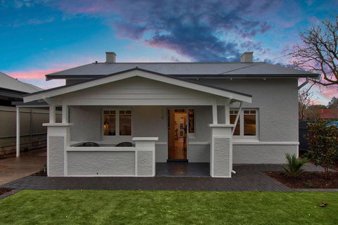 3BR Cottage With Parking Close To Adelaide CBD - Hotel Gold Coast 2