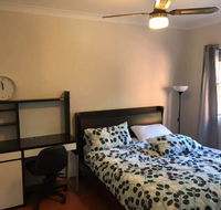 3BR Quietface to big park near Parramatta station - Hotel Gold Coast