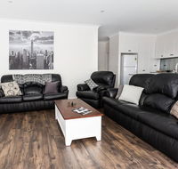4 Bedroom Inner City Townhouse - SLEEPS 9  - Hotel Gold Coast