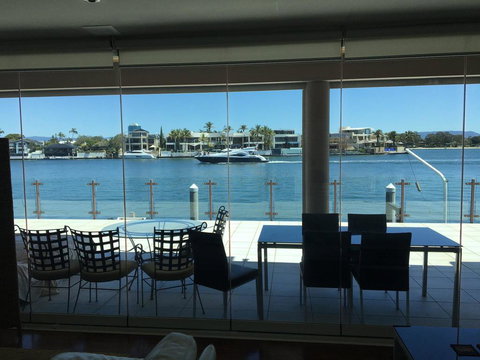 4.5 Million Dollar Dream Mansion In Surfers Paradise - Hotel Gold Coast 1