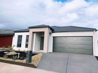 Book Tarneit Accommodation Vacations Hotel Gold Coast Hotel Gold Coast