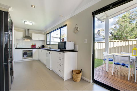 A Little Luxury In Town - Hotel Gold Coast 1