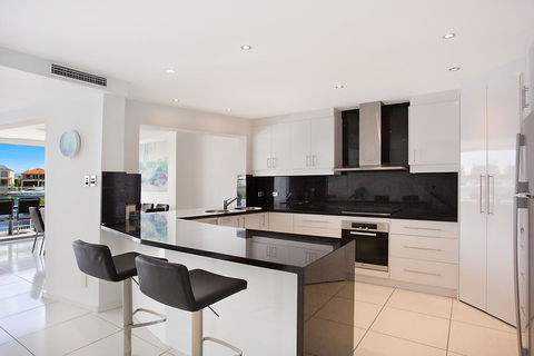 A PERFECT STAY - Casa Grande On The Water - Hotel Gold Coast 2