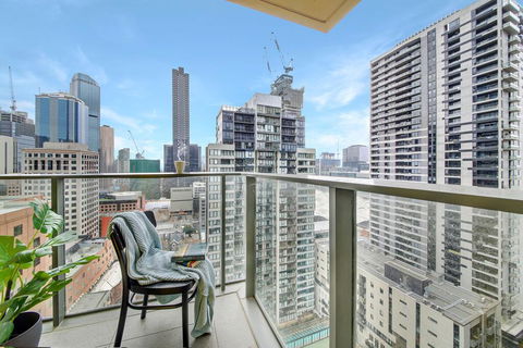 A Stylish 2BR CBD Apt With Beautiful City Views - Hotel Gold Coast 2