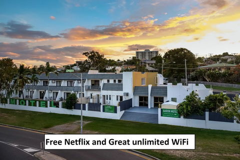 Aaron Motel - Hotel Gold Coast 0