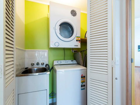 Aaronvale - Hotel Gold Coast 0